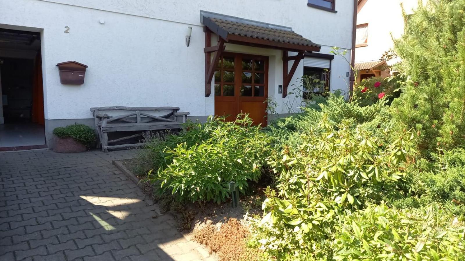 Langenbach Ferienwohnnung Ruth - Familienurlaub Im Erzgebirgeアパートメント エクステリア 写真